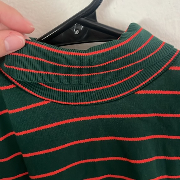 Vintage Green and white striped turtleneck tank top - Picture 2 of 3